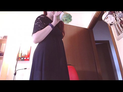 ❤️ Pokorna sužnja, ki obožuje umazane in sočne spodnjice, je po ogledu tega videa prisiljena masturbirati! ❌ Fucking video na sl.pornoincest.ru ️❤